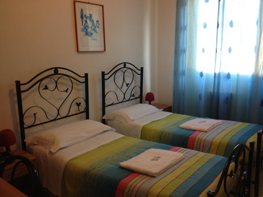 Hotel Μάντοβα Εξωτερικό φωτογραφία